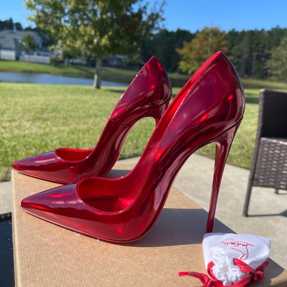 New Christian Louboutin So Kate Psychic Red Heels - Picture 5 of 10